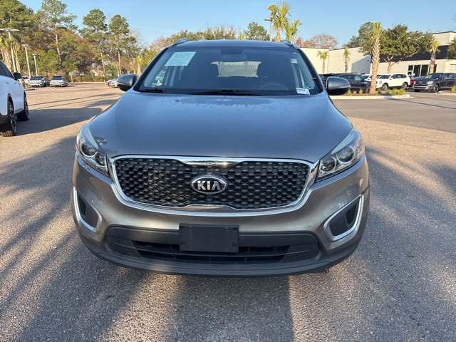 2018 Kia Sorento LX's photo