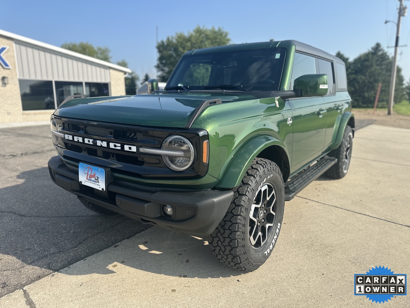 Used 2023 Ford Bronco 4-Door Outer Banks with VIN 1FMEE5DP4PLC14232 for sale in Luverne, Minnesota