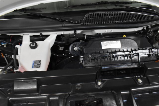 2023 Gmc Savana Cargo 2500 photo 8