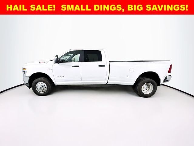 2025 Ram 3500 Big Horn photo 4