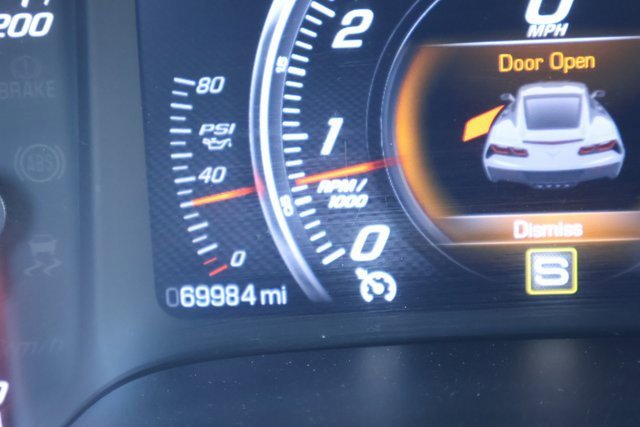 2014 Chevrolet Corvette Stingray 1LT photo 16