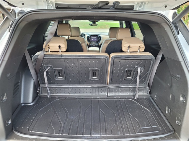 2023 Chevrolet Traverse Premier photo 10