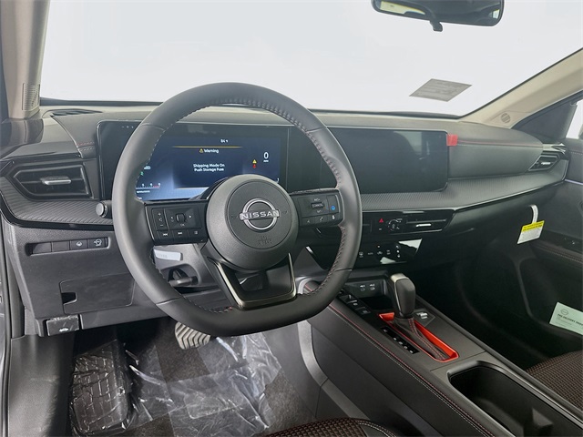 2026 Nissan Kicks SR photo 8