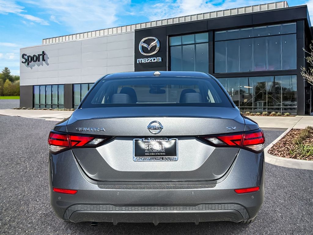 2022 Nissan Sentra SV photo 4