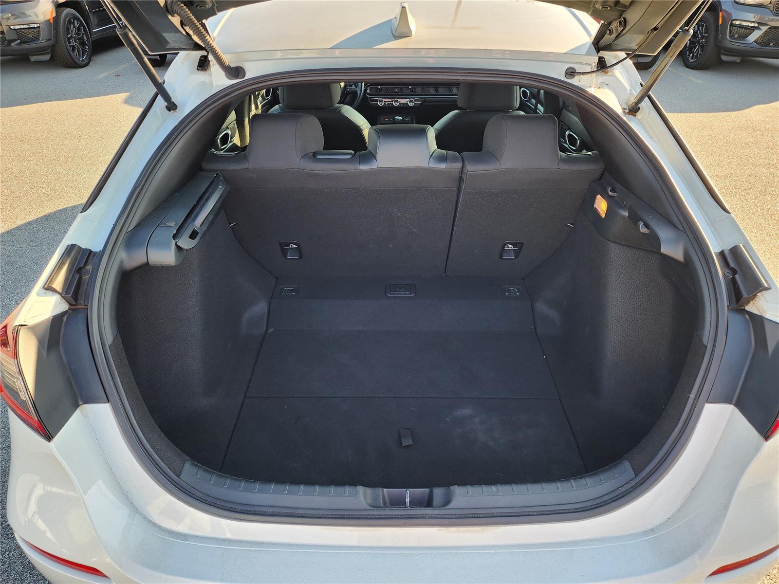 2023 Honda Civic Hatchback Sport photo 3