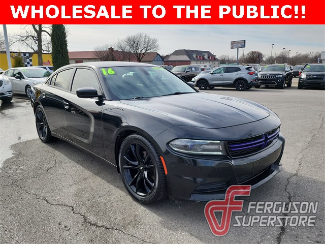 2016 Dodge Charger SE