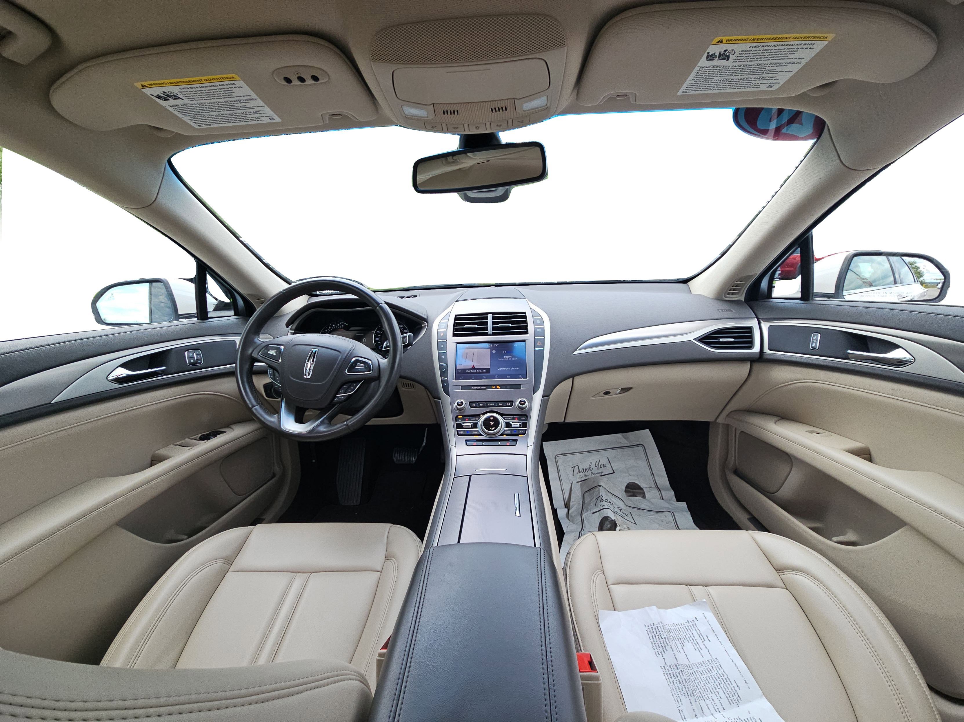 2020 Lincoln MKZ Standard photo 12