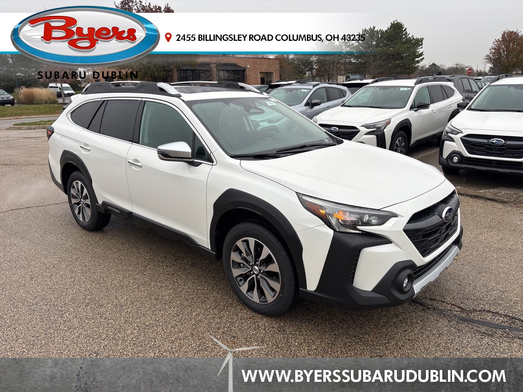 2025 Subaru Outback Touring's photo