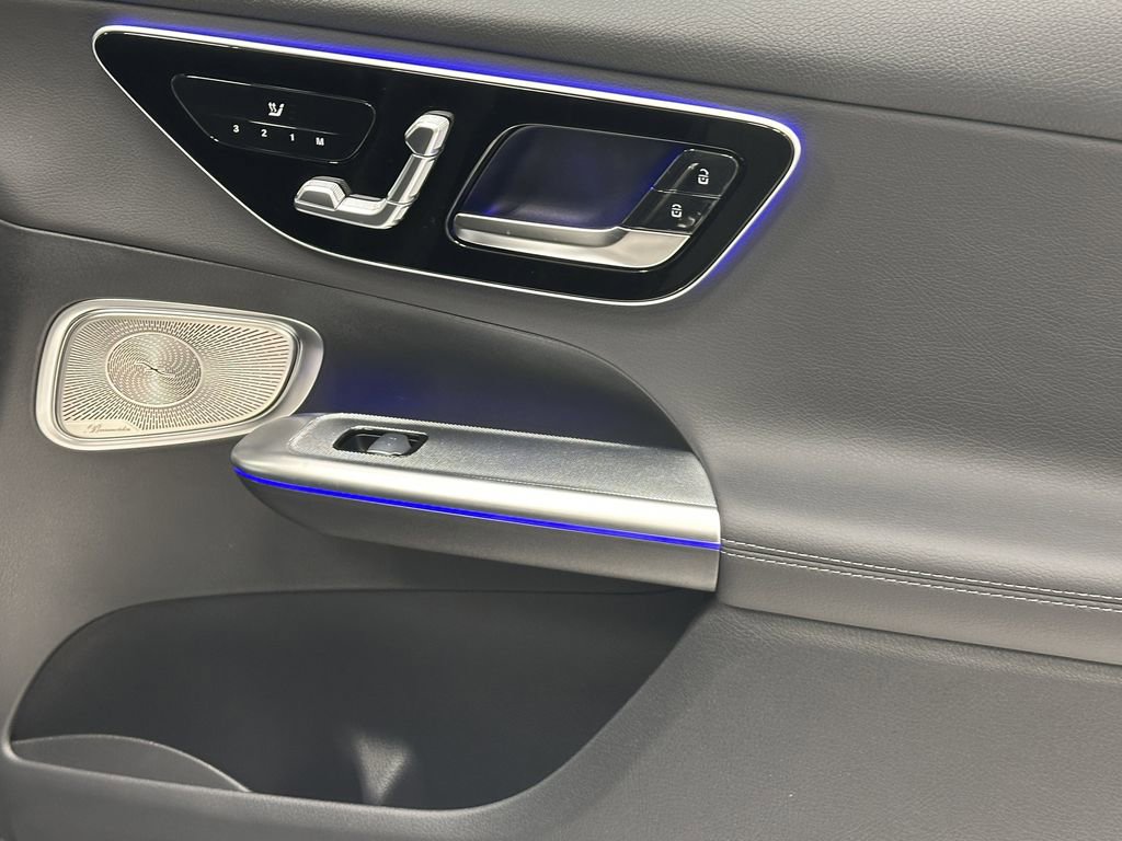 2026 Mercedes Benz GLC 350e 4MATIC photo 16