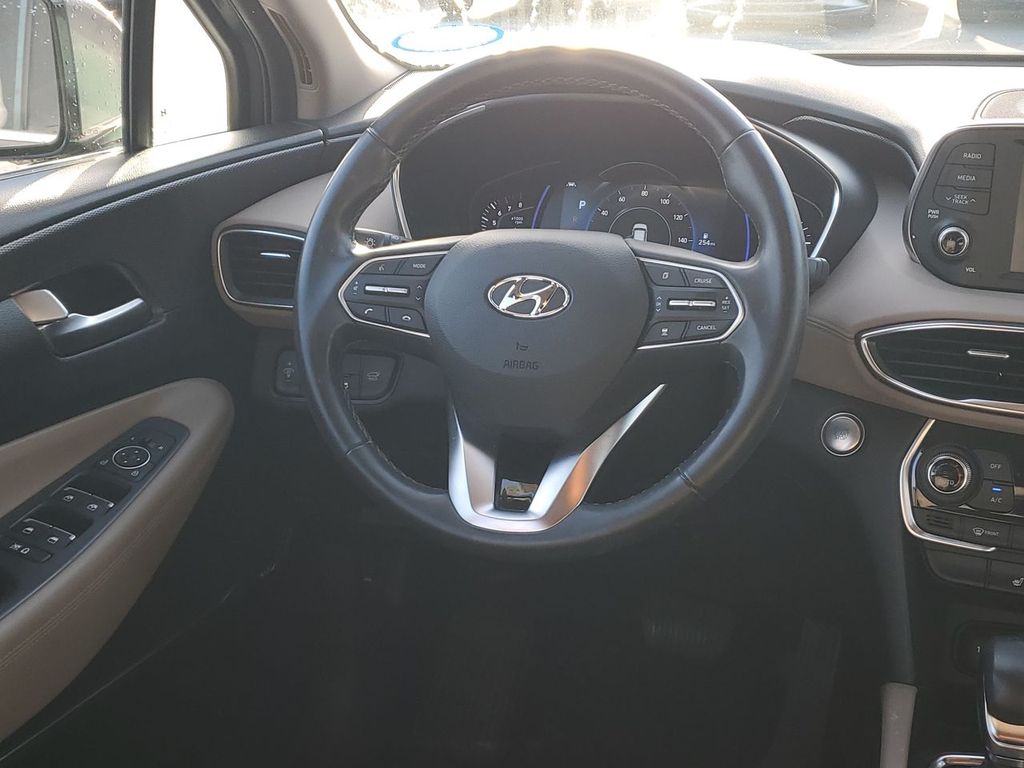 2019 Hyundai Santa Fe SEL Plus photo 4