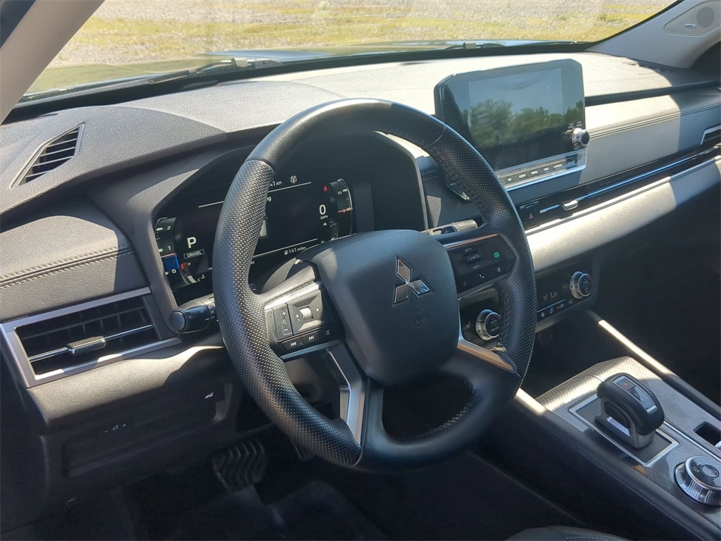 2022 Mitsubishi Outlander SE photo 12