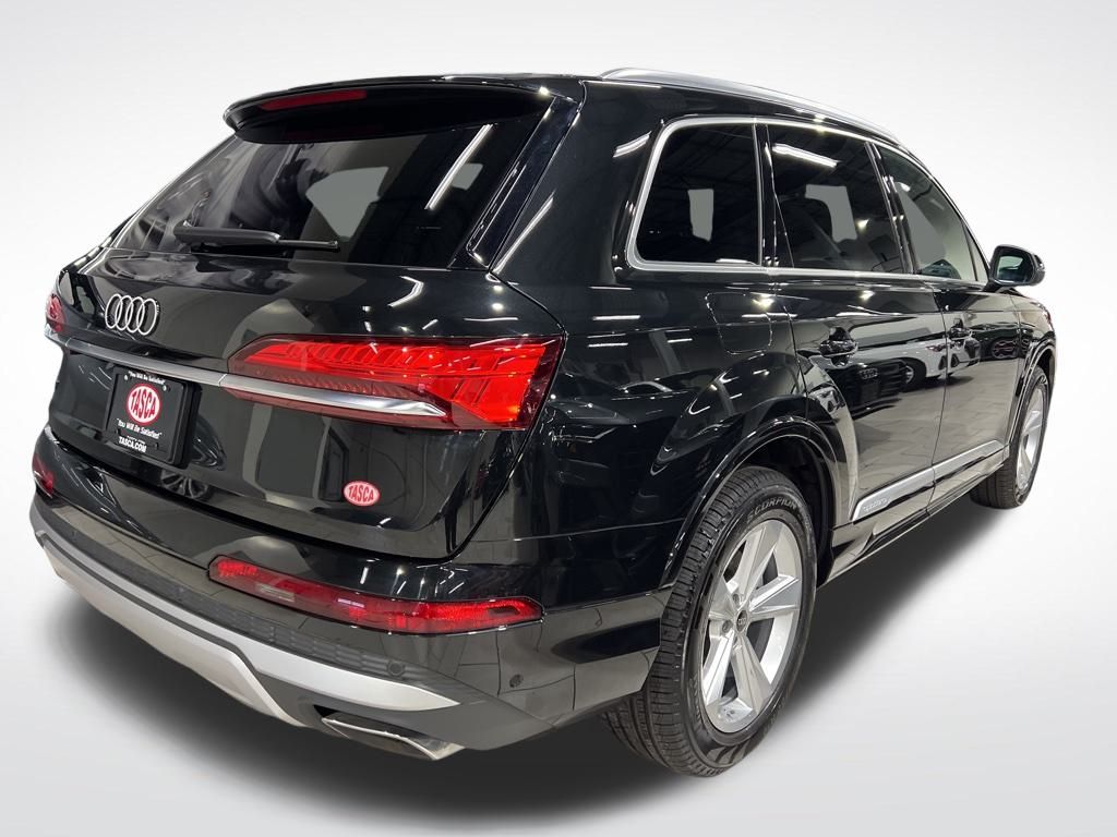 2025 Audi Q7 55 Premium photo 5