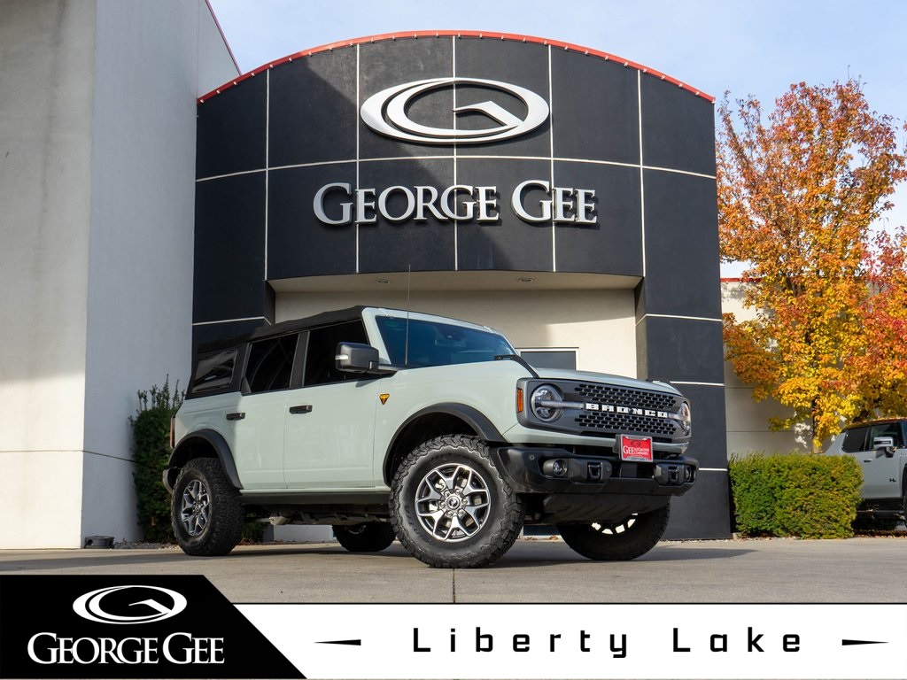 2023 Ford Bronco 4-Door Badlands's photo