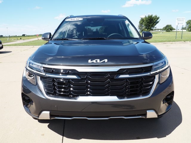 2026 Kia Seltos S photo 2