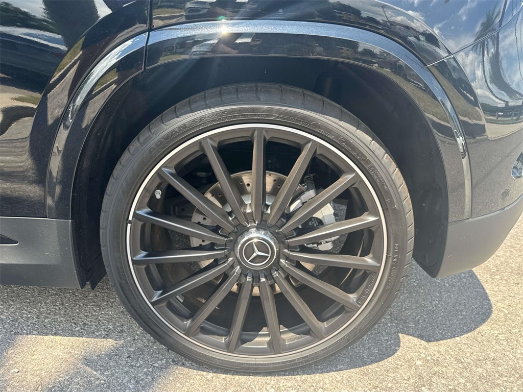 2025 Mercedes Benz GLA AMG 35 4MATIC photo 4