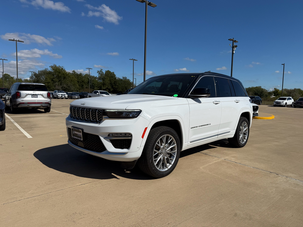 2024 Jeep Grand Cherokee Summit's photo
