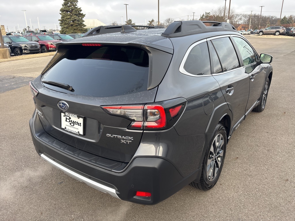 2023 Subaru Outback Limited XT photo 2