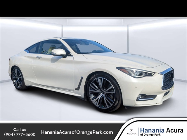 2022 INFINITI Q60 Coupe LUXE's photo