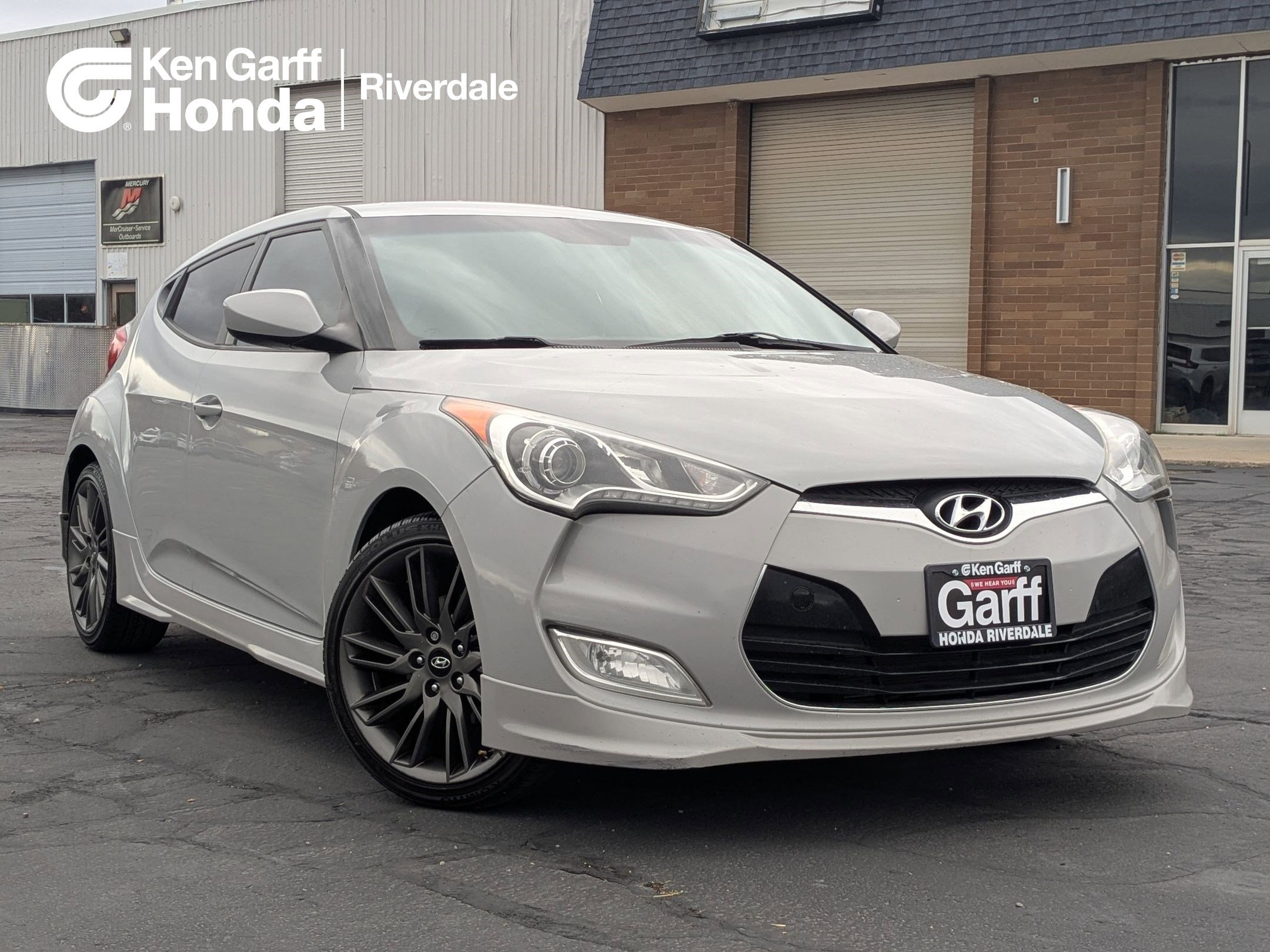 2013 Hyundai Veloster Base
