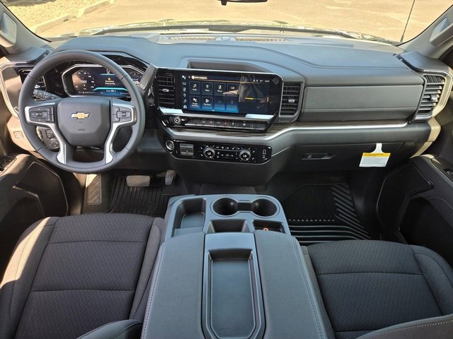 2026 Chevrolet Silverado LT photo 2