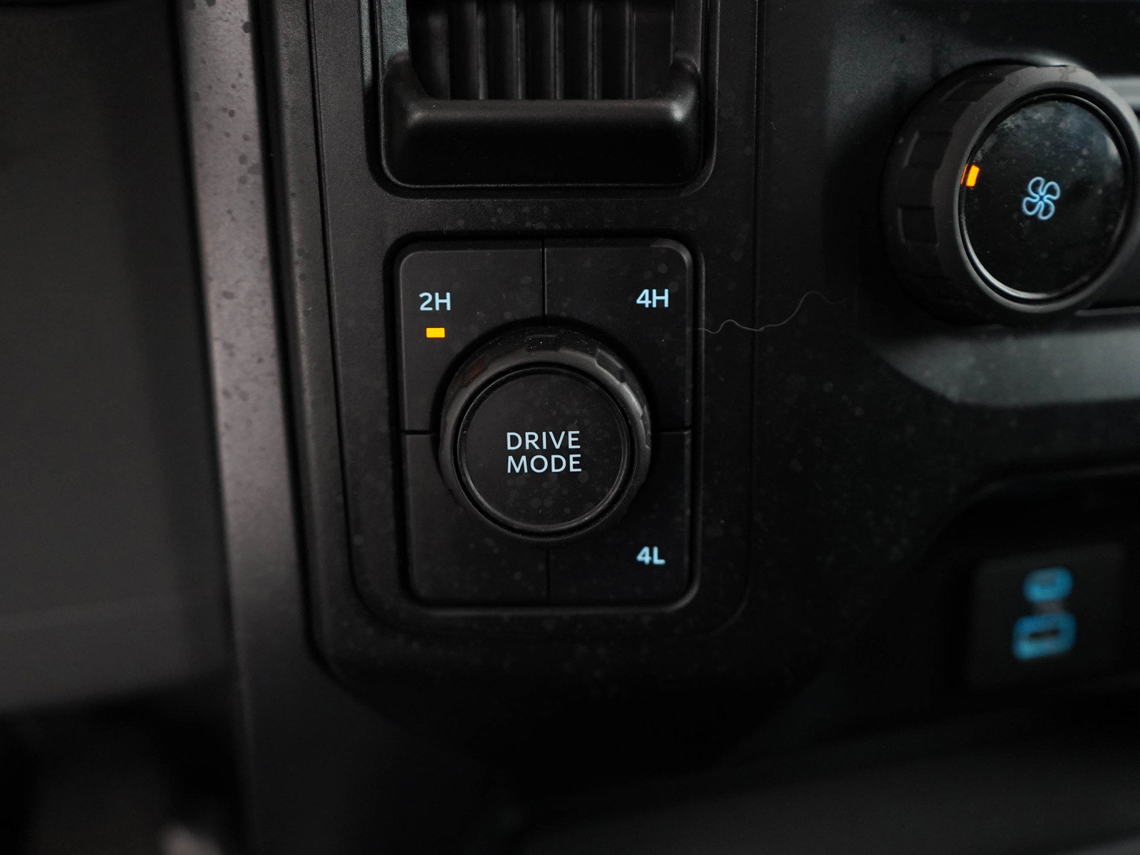 2023 Ford F-150 XLT photo 25