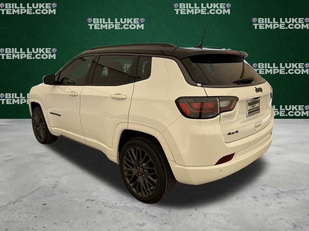 2022 Jeep Compass High Altitude photo 6