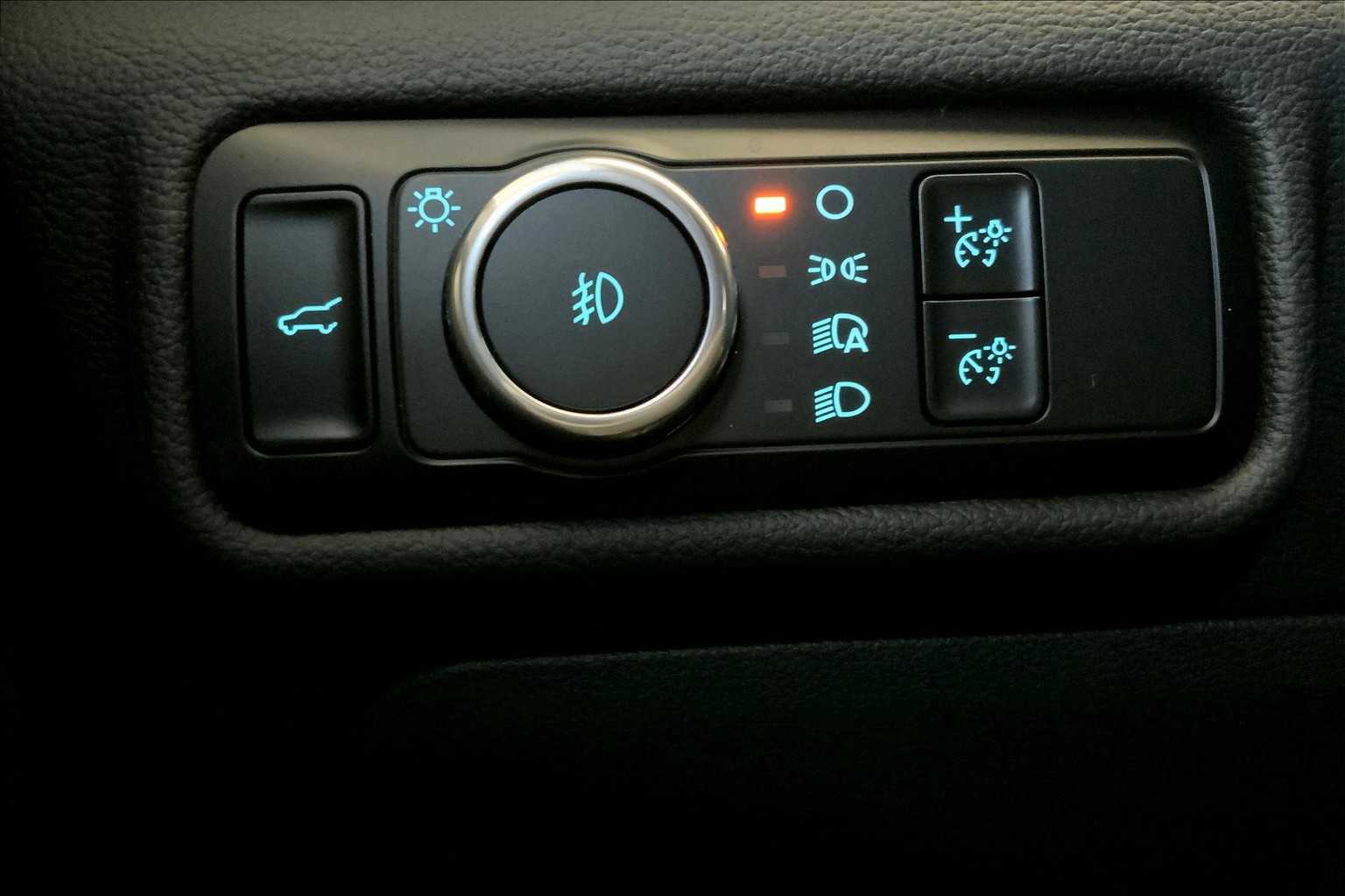 2023 Ford Explorer Limited photo 30