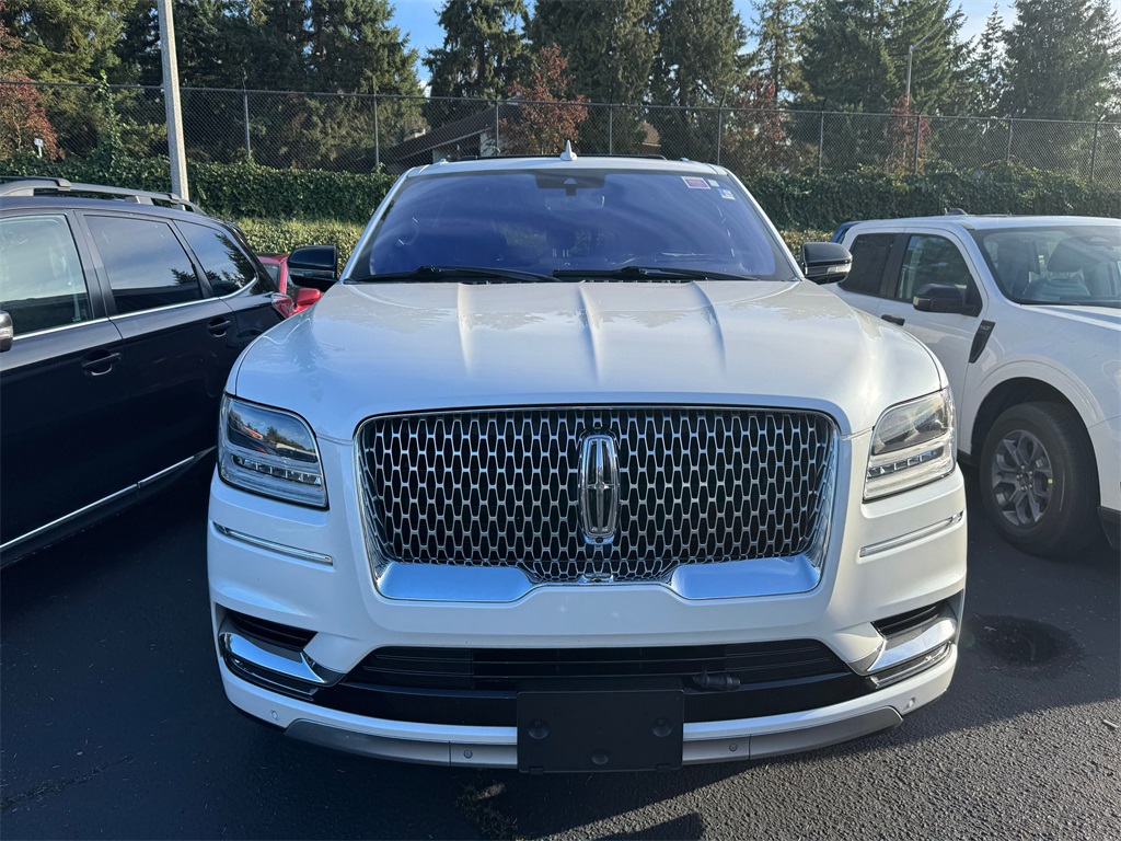 2019 Lincoln Navigator Reserve's photo