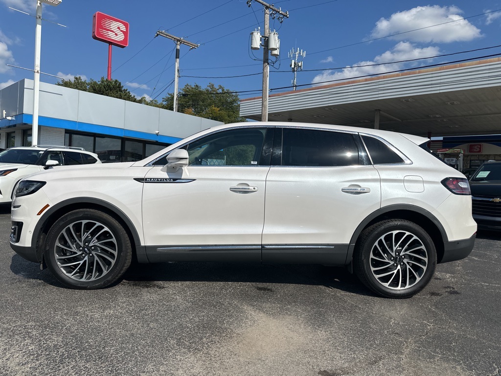 2019 Lincoln Nautilus Reserve photo 5
