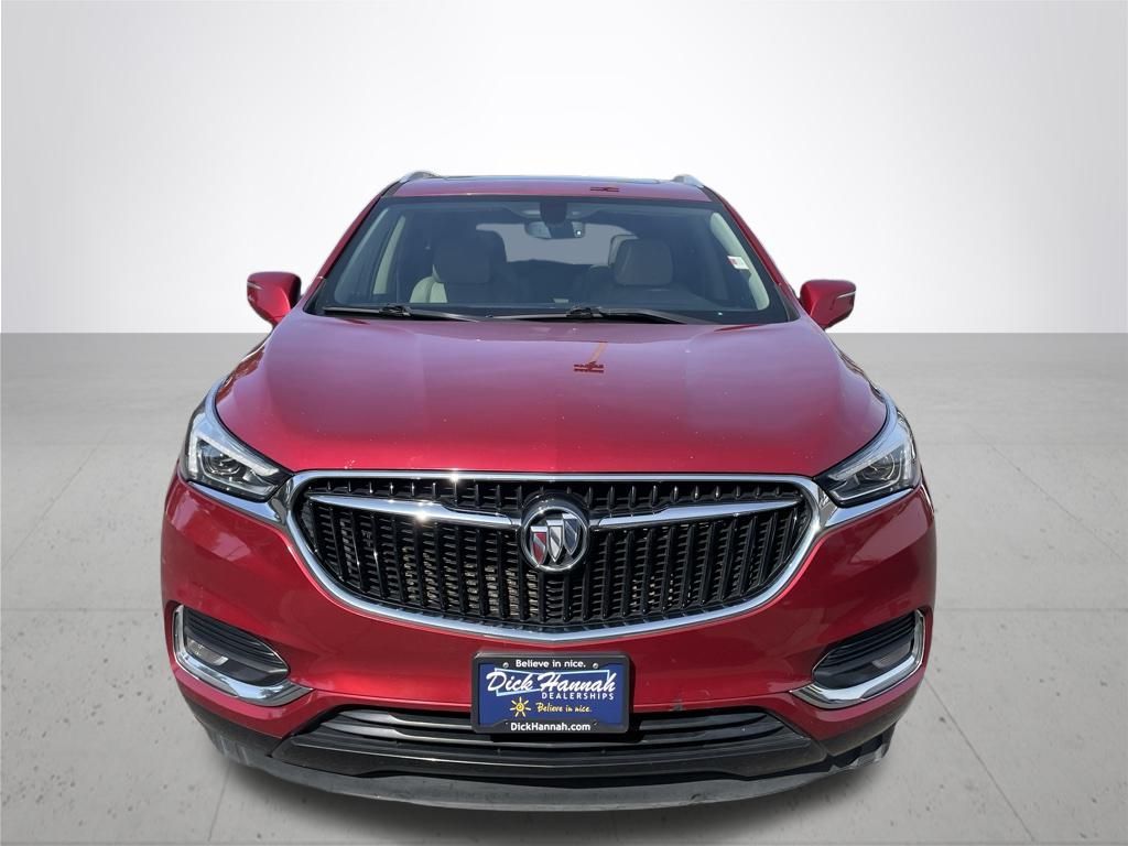 2020 Buick Enclave Essence photo 3