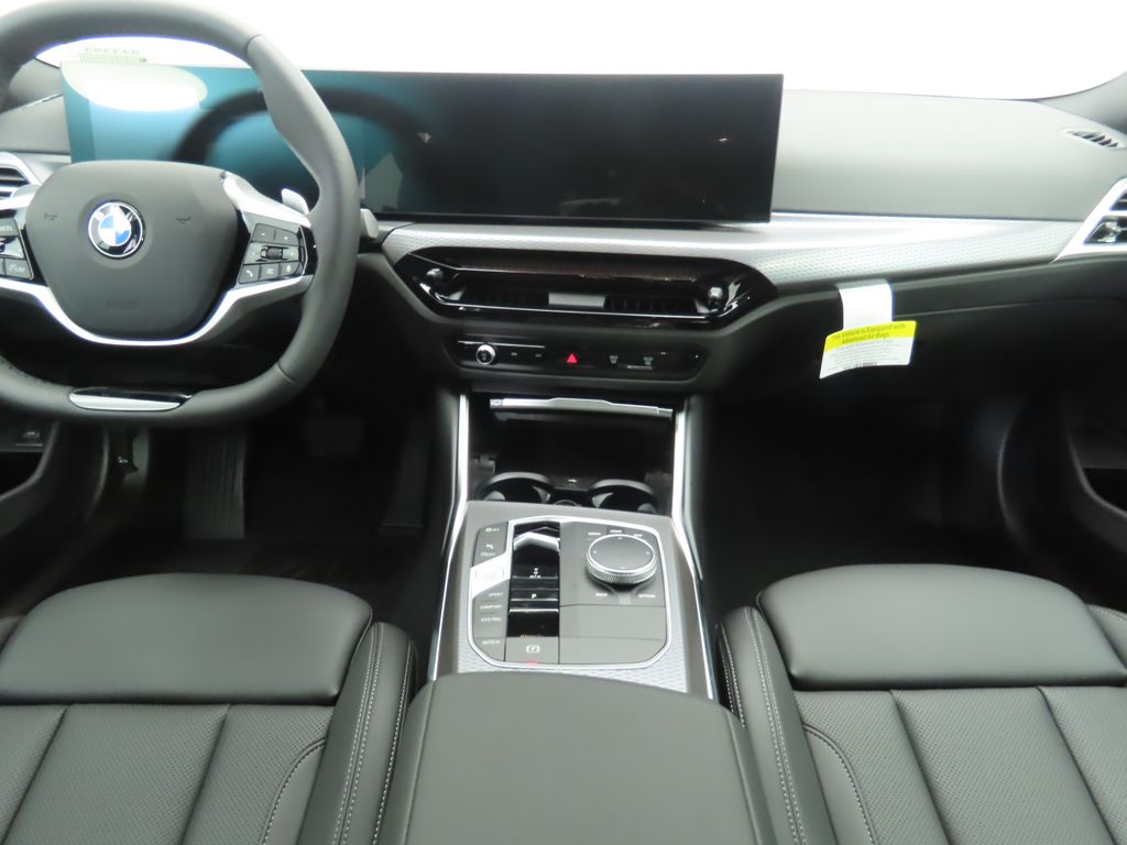 2025 Bmw 330i photo 13