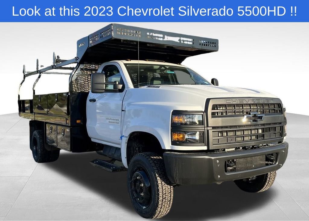 2023 Chevrolet Silverado 4500 Medium Duty Chassis Cab Work Truck's photo