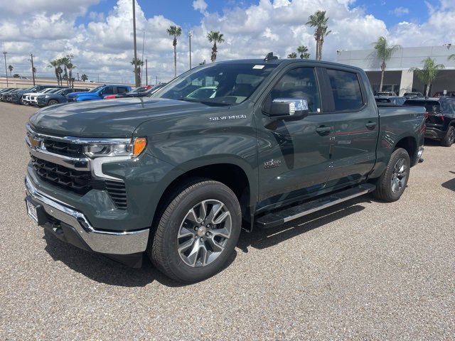2026 Chevrolet Silverado 1500 LT photo 3