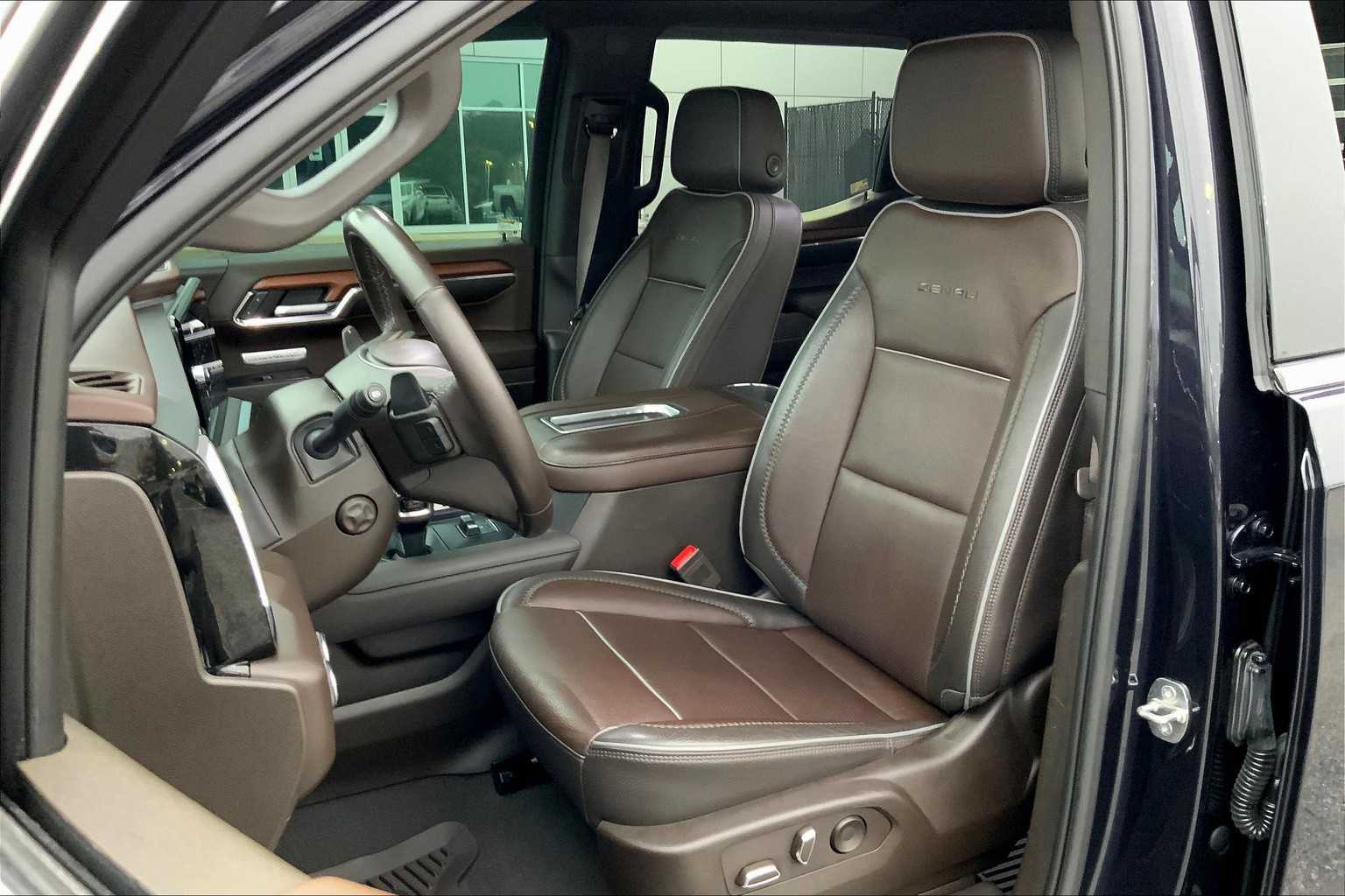 Image 6 of Pre-Owned 2022 GMC Sierra 1500 Denali - In-Stock