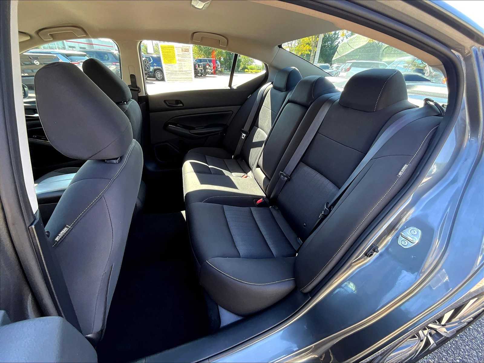 2023 Nissan Altima 2.5 SV photo 15