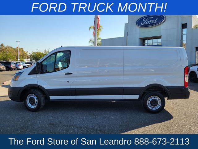 2024 Ford Transit Cargo Van photo 3