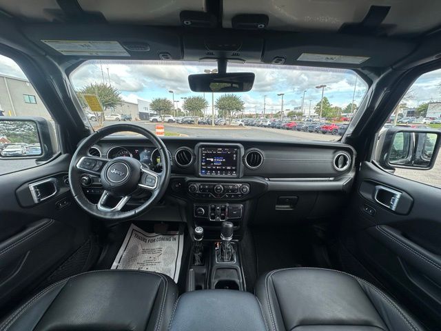 2023 Jeep Wrangler Sahara 4xe photo 2