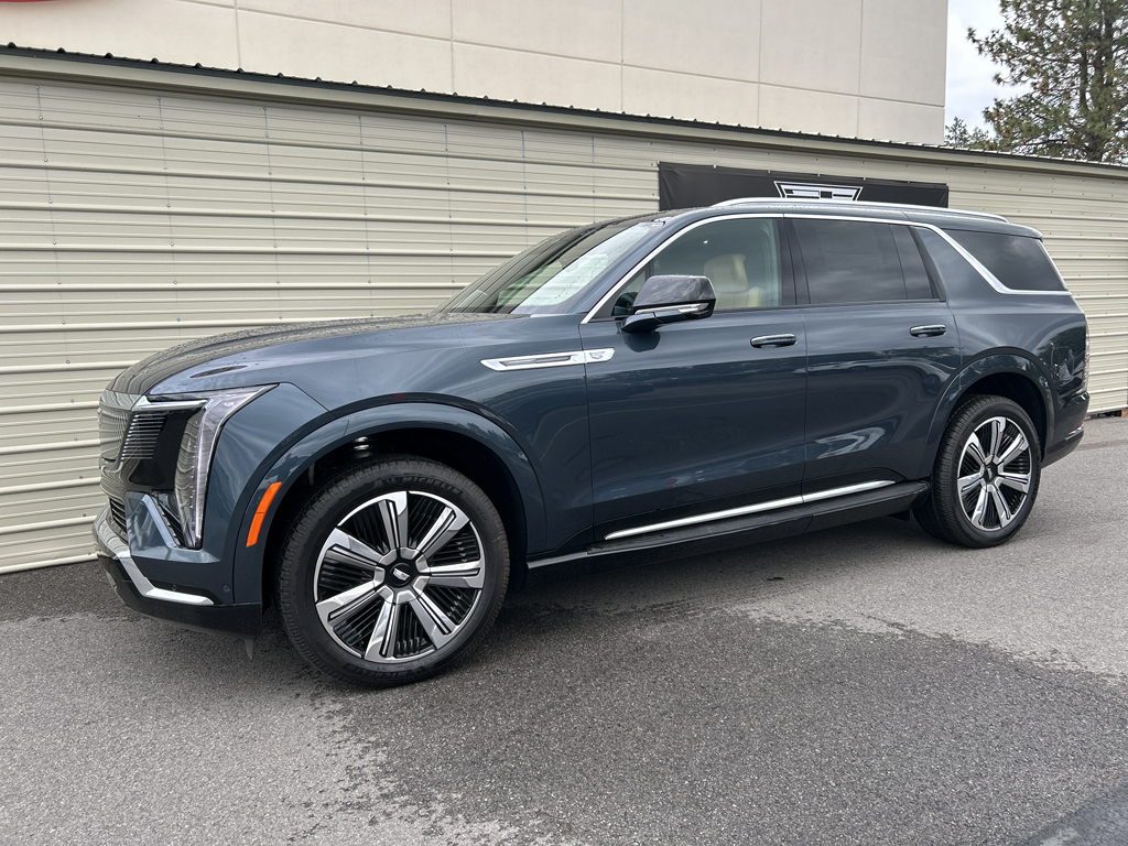 2026 Cadillac Escalade IQL Premium Luxury's photo