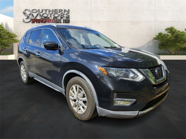 2018 Nissan Rogue SV photo 5