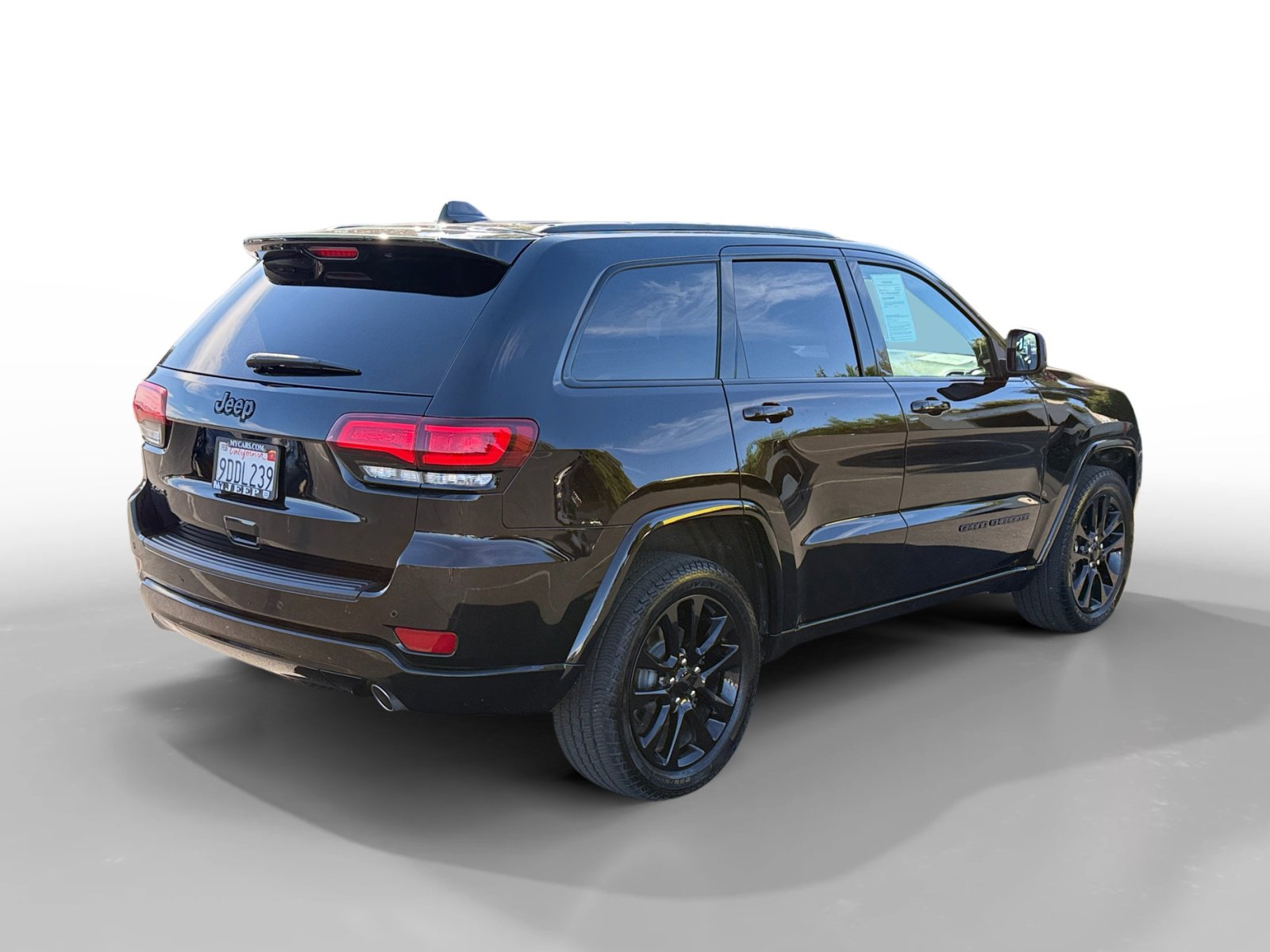 2019 Jeep Grand Cherokee Altitude photo 4