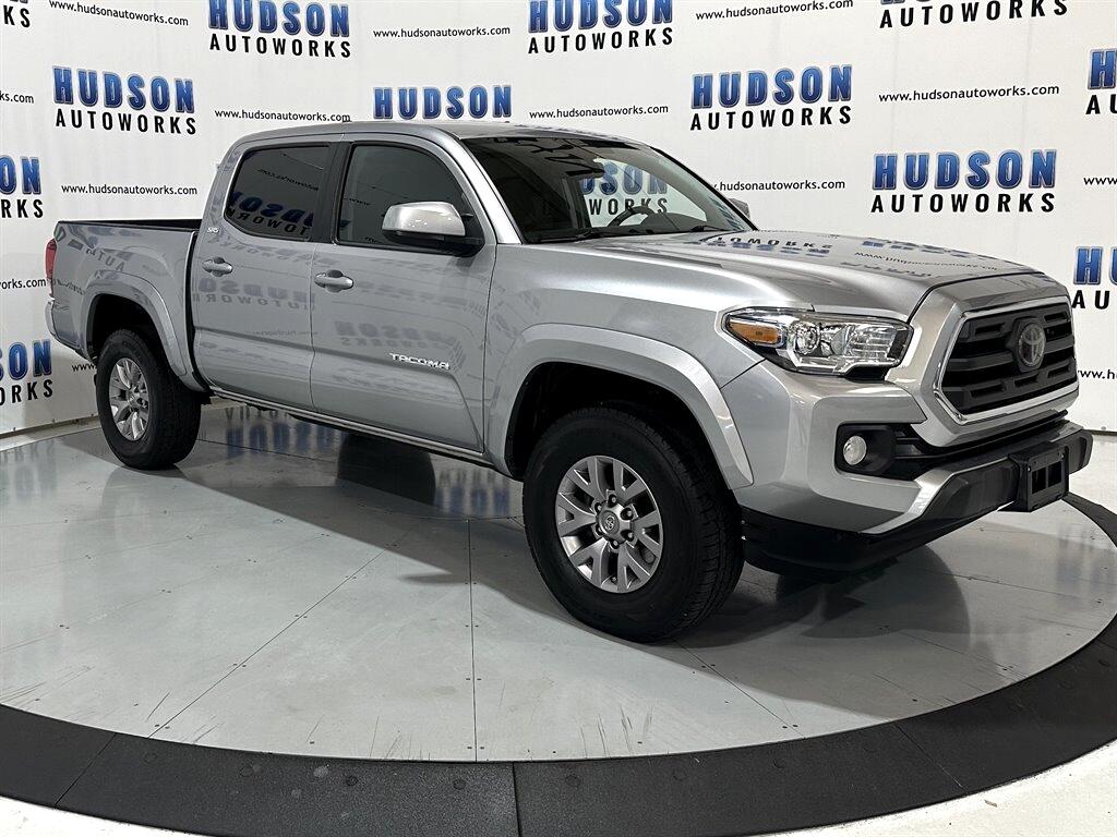 2018 Toyota Tacoma SR5 photo 9