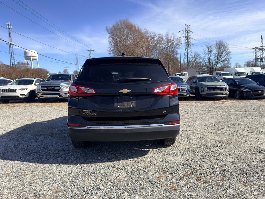 2019 Chevrolet Equinox LT photo 4