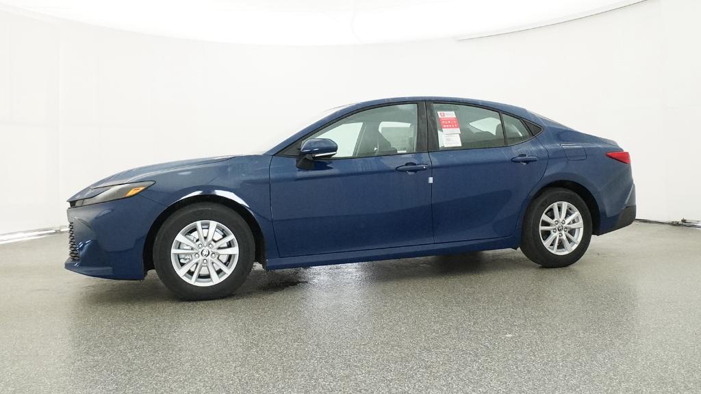 2026 Toyota Camry LE photo 8