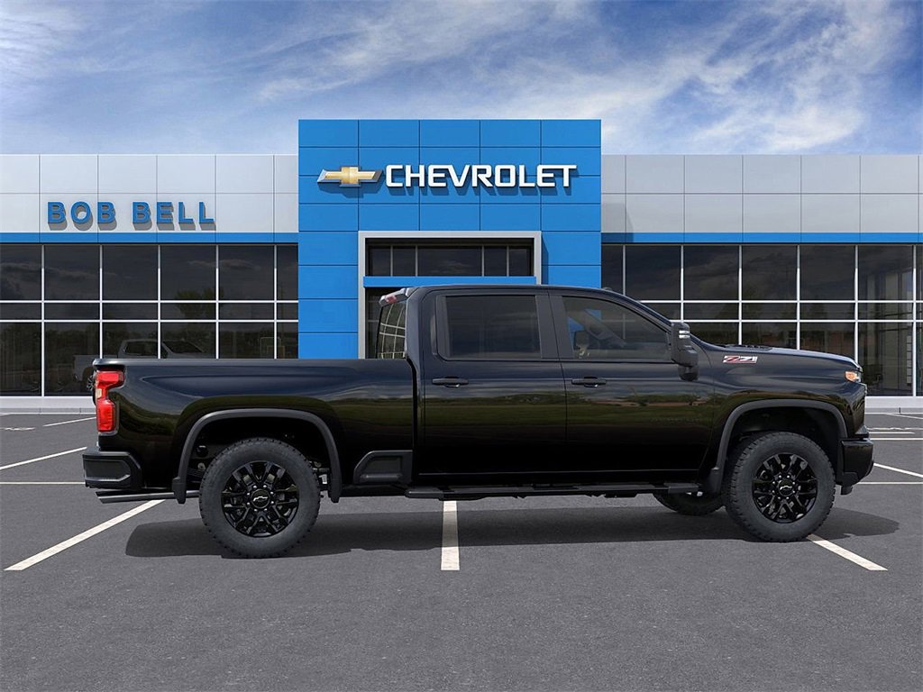 2026 Chevrolet Silverado 2500HD Custom photo 5