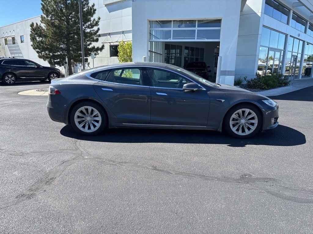 2017 Tesla Model S 75D photo 6