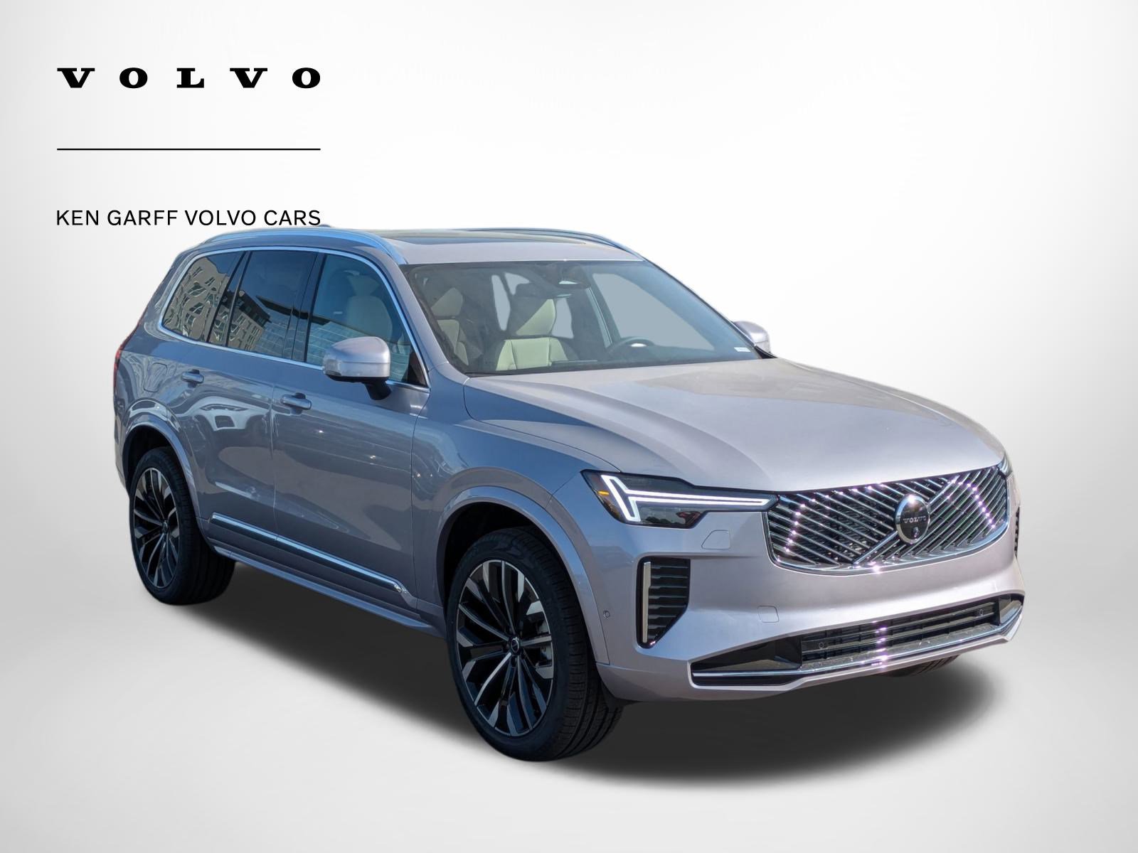 2026 Volvo XC90 Plus's photo