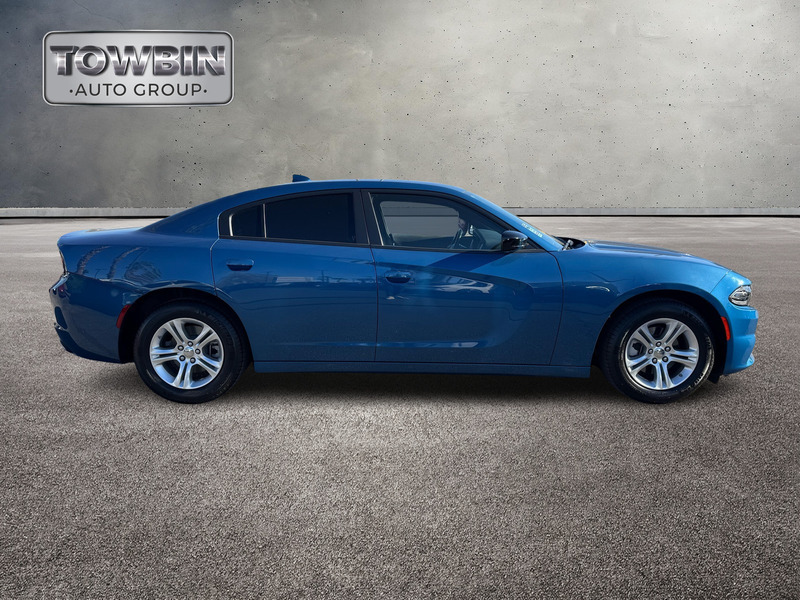2023 Dodge Charger SXT photo 3