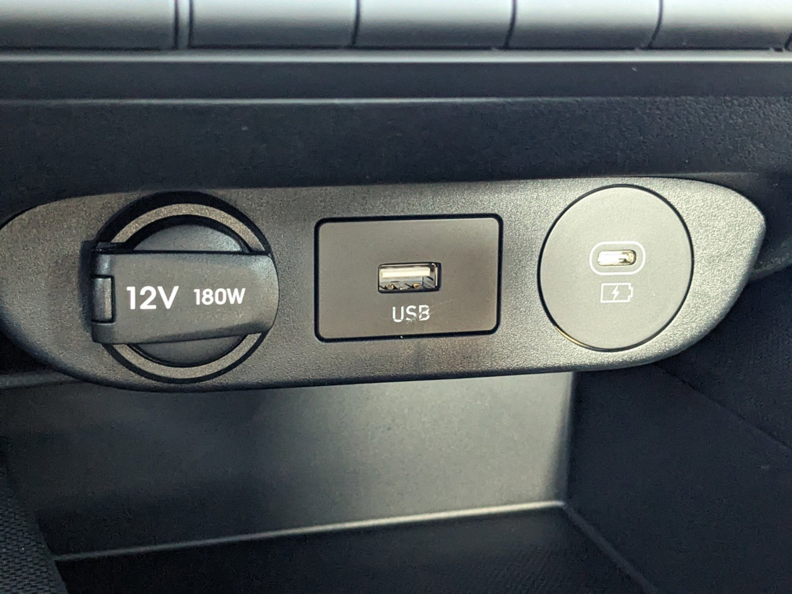 2025 Hyundai Elantra Blue SEL Sport photo 19