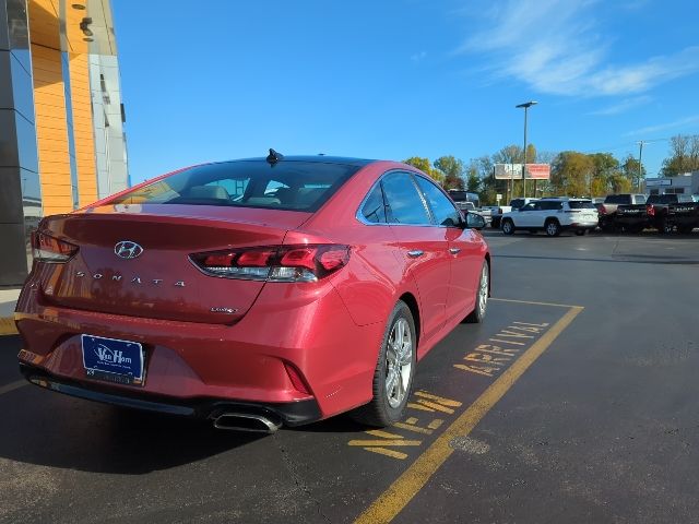 Used 2018 Hyundai Sonata Limited with VIN 5NPE34AF1JH712612 for sale in Plymouth, WI
