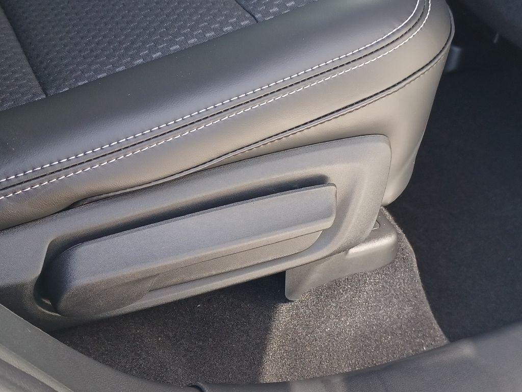 2024 Ford Escape Plug-In Hybrid Base photo 8